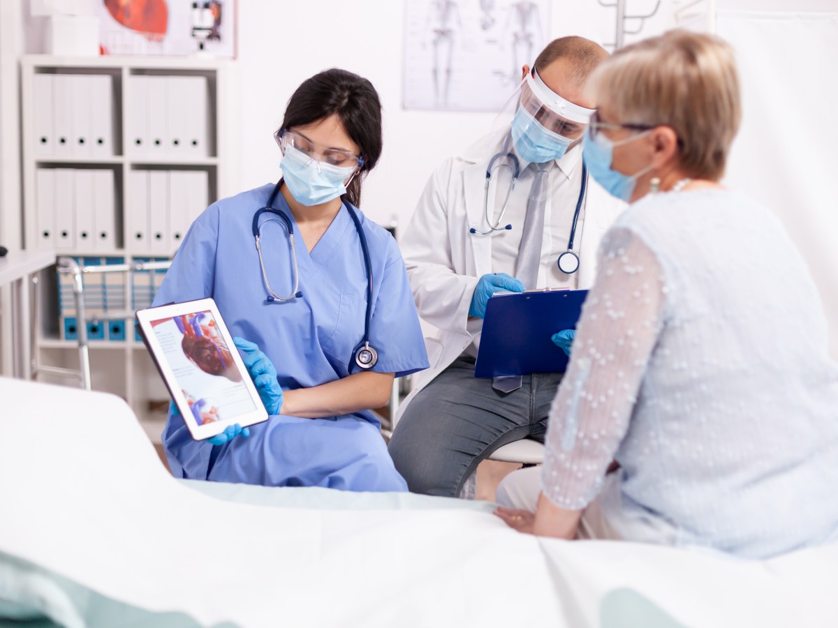 ¿Cuánto cuesta un electrocardiograma sin seguro en&nbsp;2022?